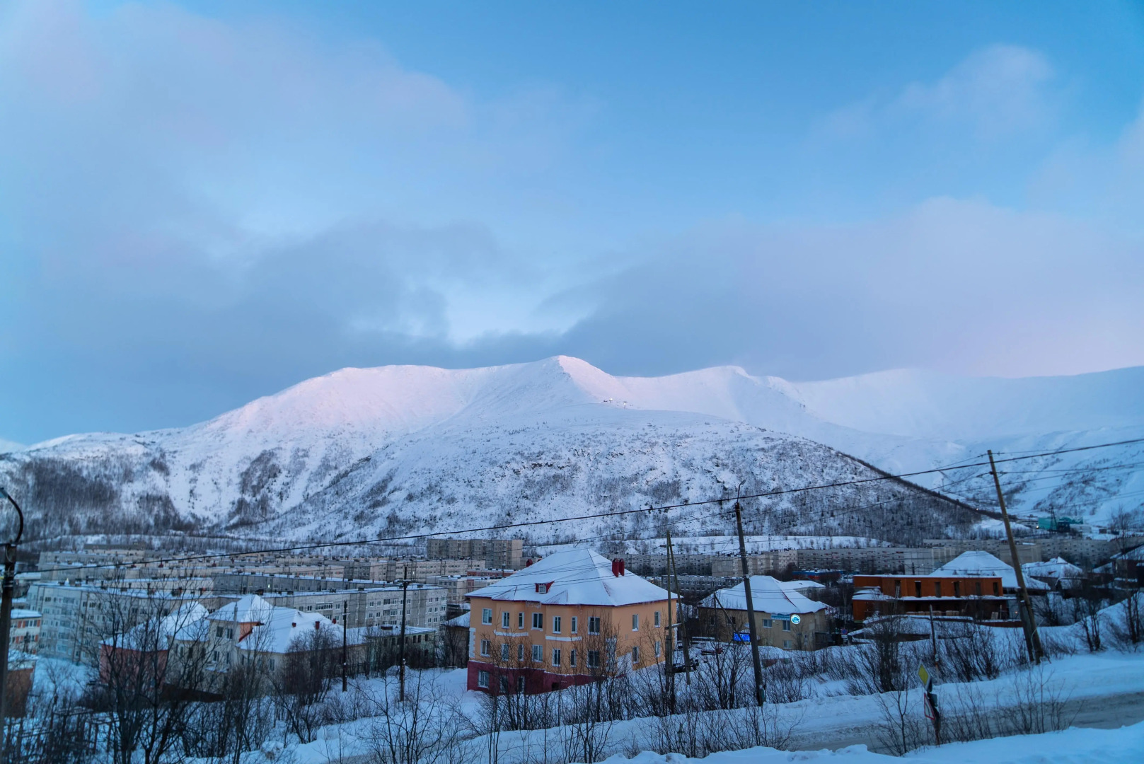 Квартира Уютная 1-к с Потрясающим Видом на Горы