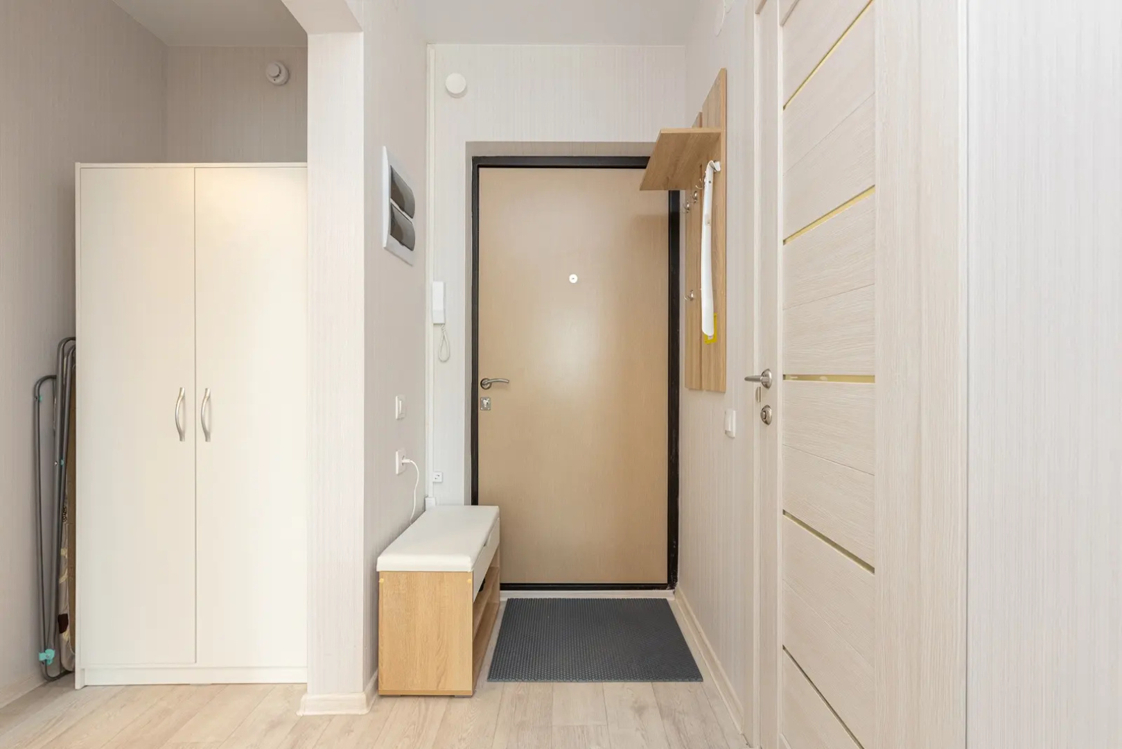 Апартаменты KvartalApartments на Кораблестроителей 80
