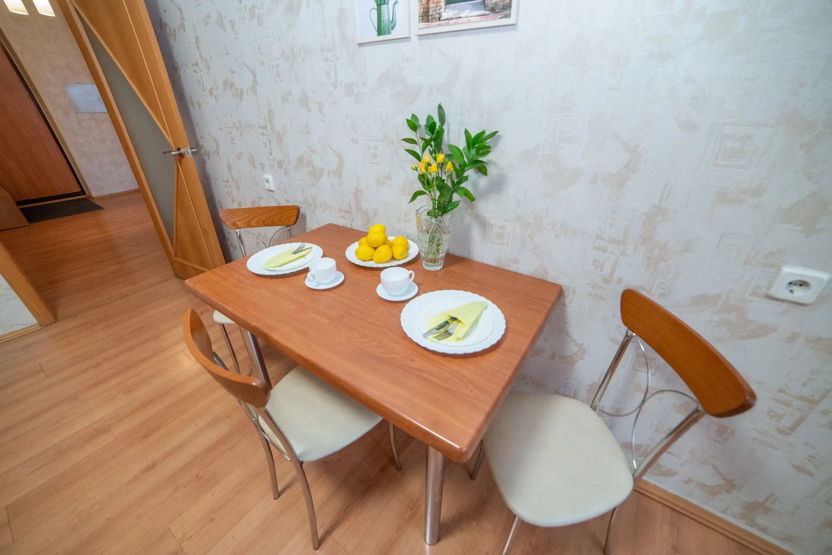 Апартаменты Трехкомнатная в центре