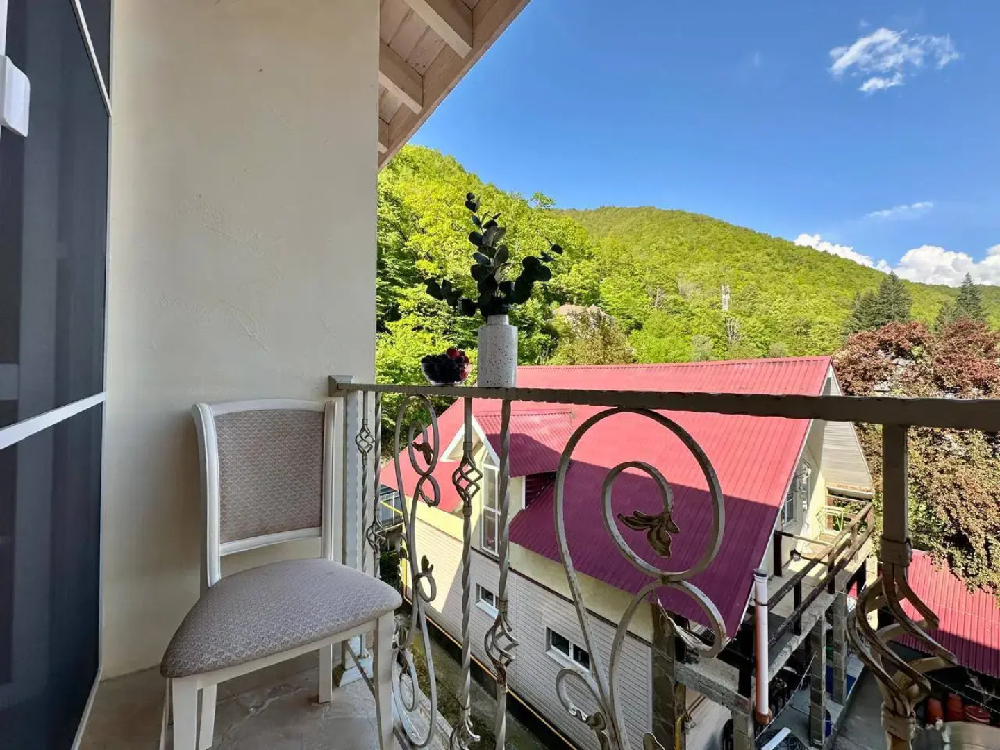 Апартаменты 2-х комнатные ГОРЫ рядом с казино