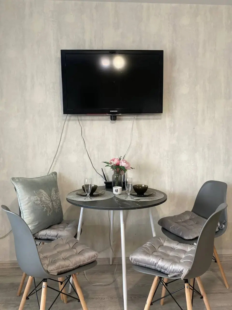 Квартира Двухкомнатная квартира с современным ремонтом