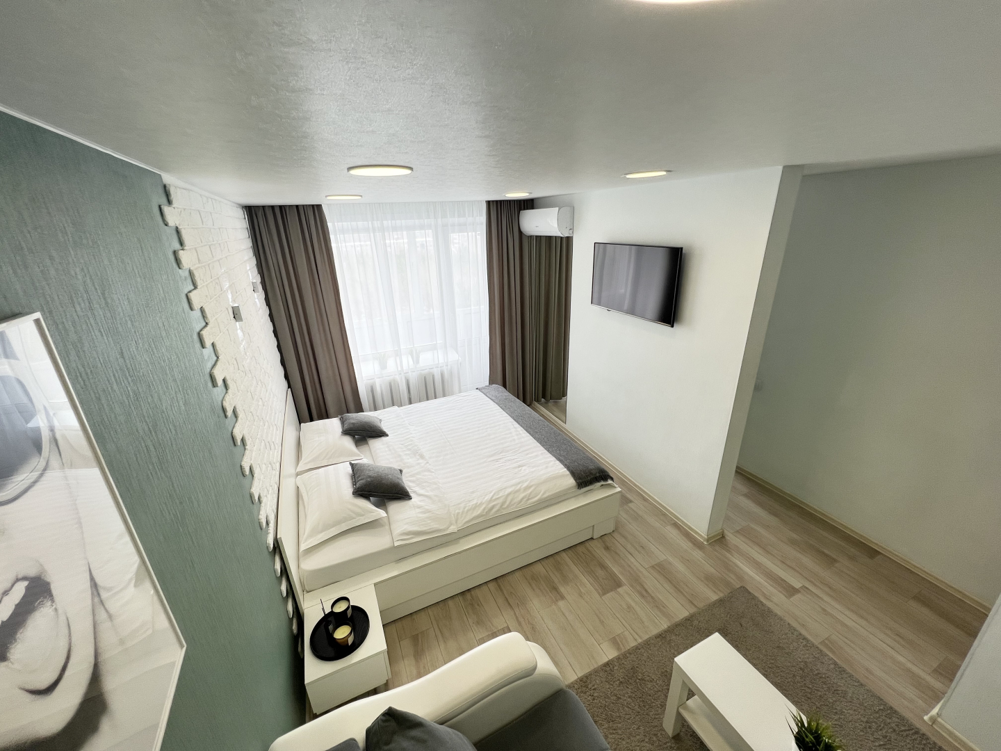 Апартаменты Торайгырова 28