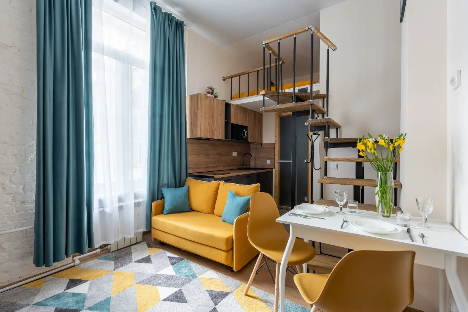 Апартаменты LetYourFlat Honey Студия