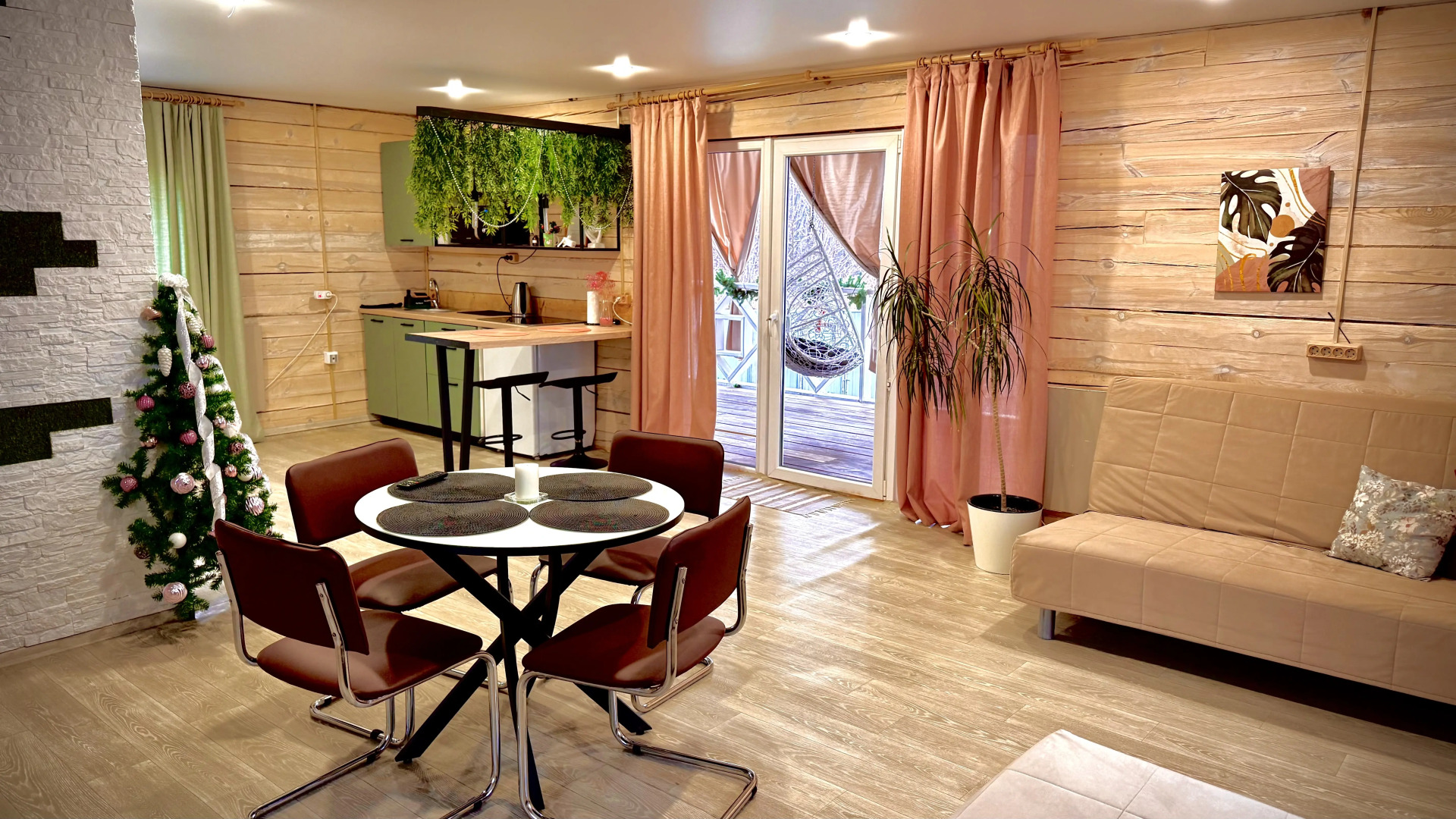 Частный дом Уютный