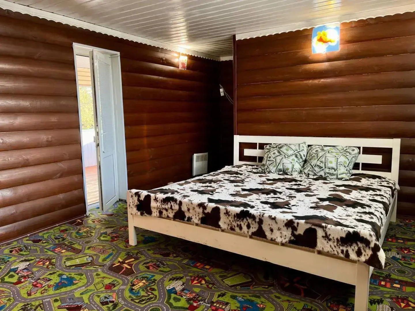 Частный дом двухэтажный на 1-й Лесной улице 1