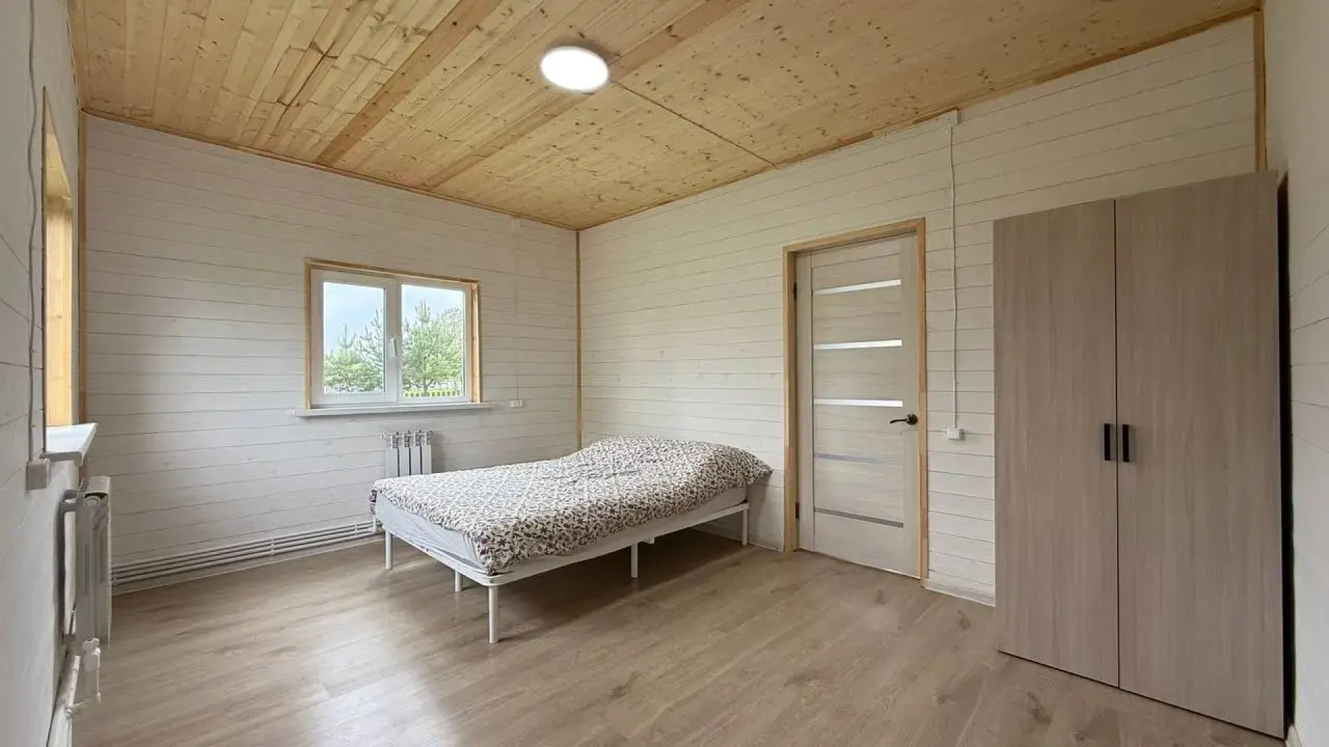 Частный дом в историческом селе Заозерье