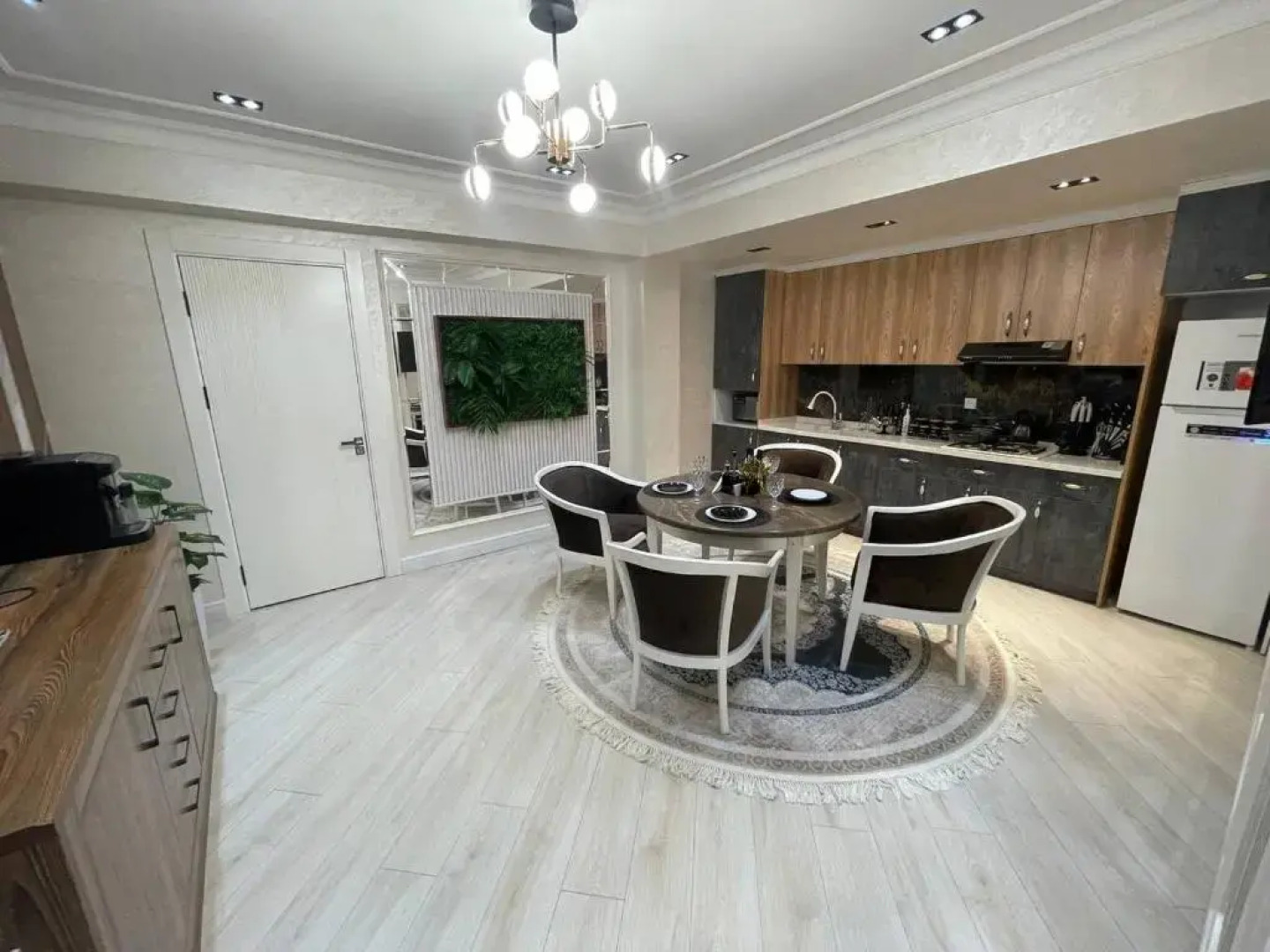 Отель Zarafshon Grand