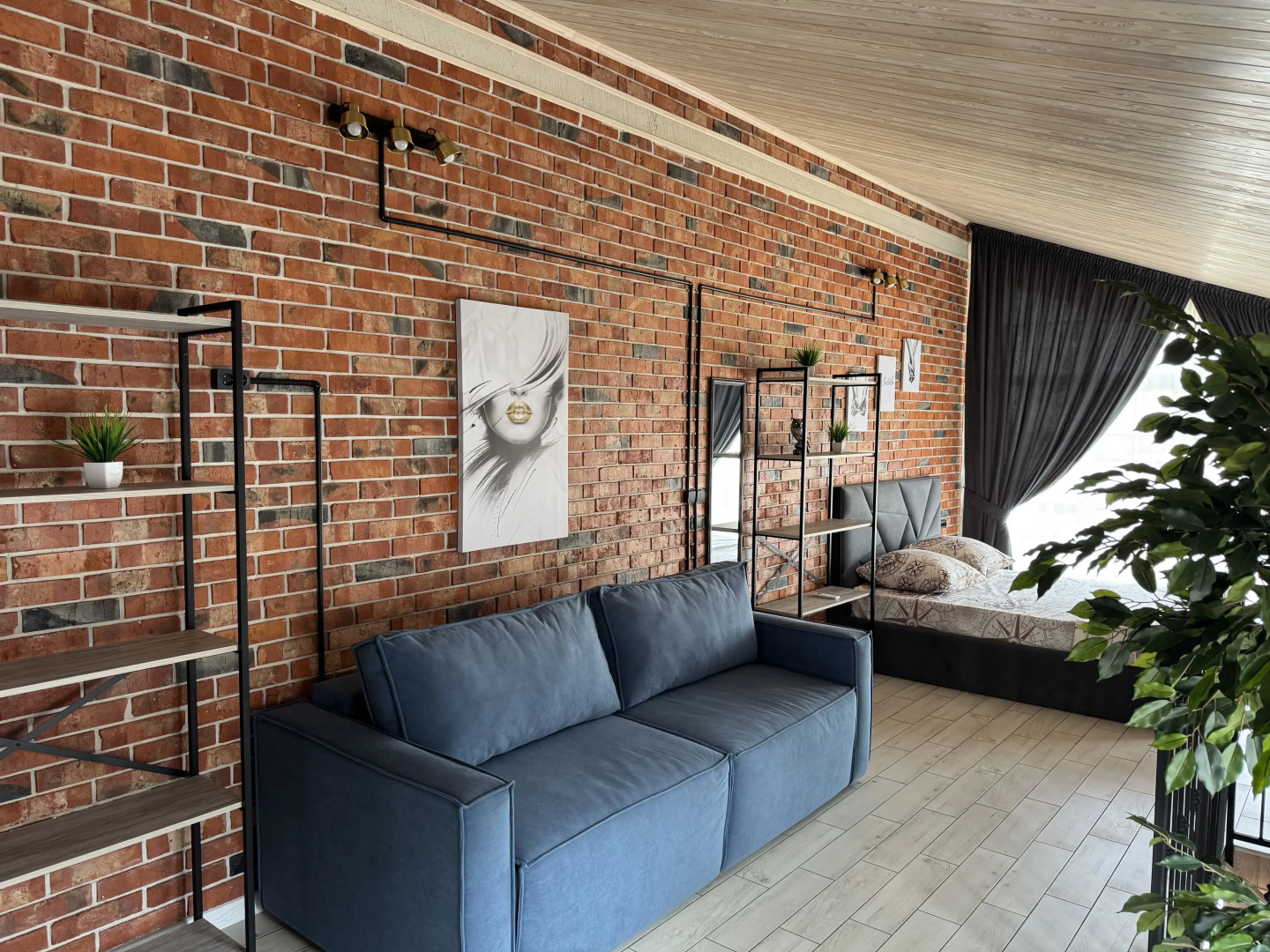 Апартаменты Азов лофт с видом на море