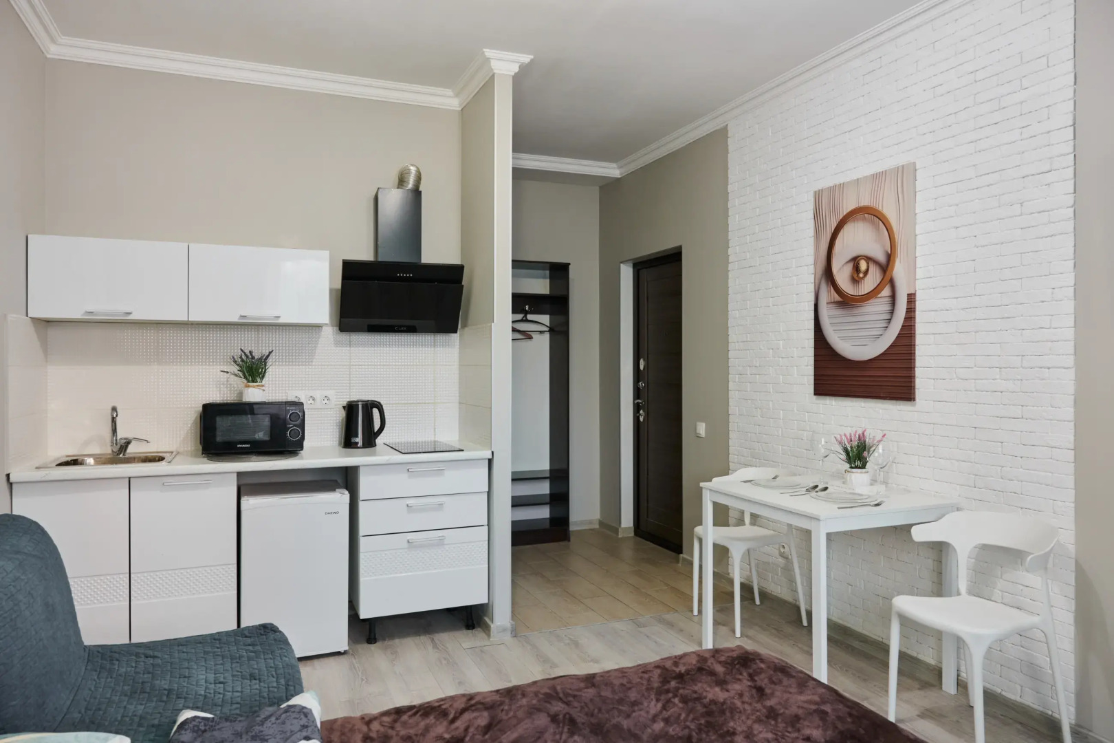 Апартаменты 219 2 на улице Александры Монаховой 6