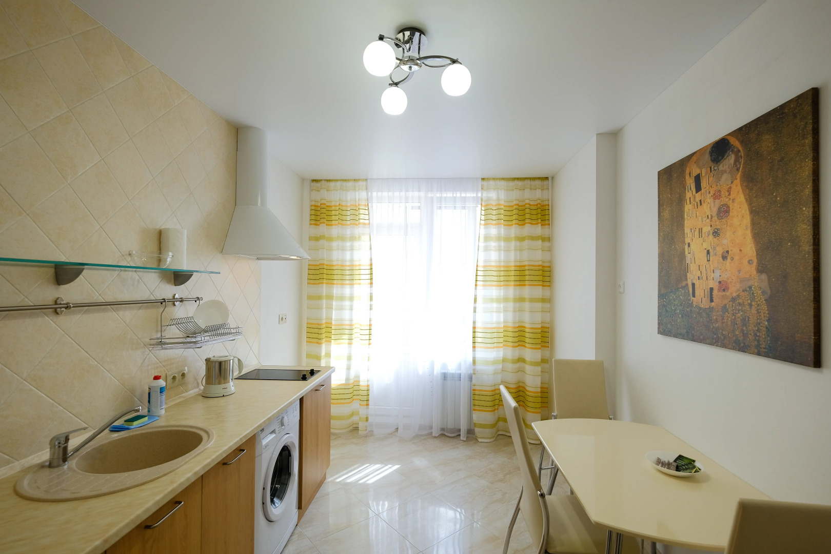 Апартаменты Петровские на Советской 108