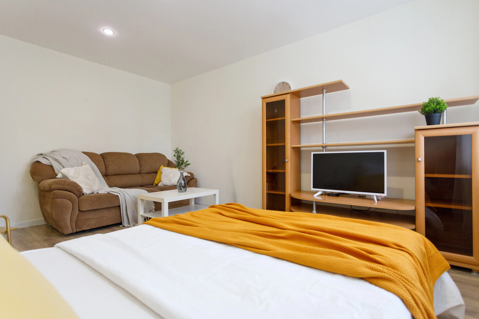 Квартира на бульваре Олега Волкова 3