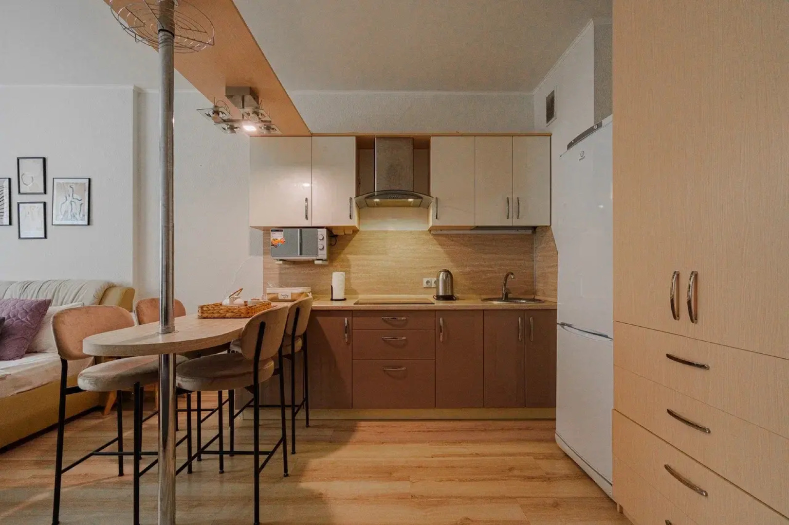 Апартамент UNO APART на Степана Разина 2 40 м²  2 кровати