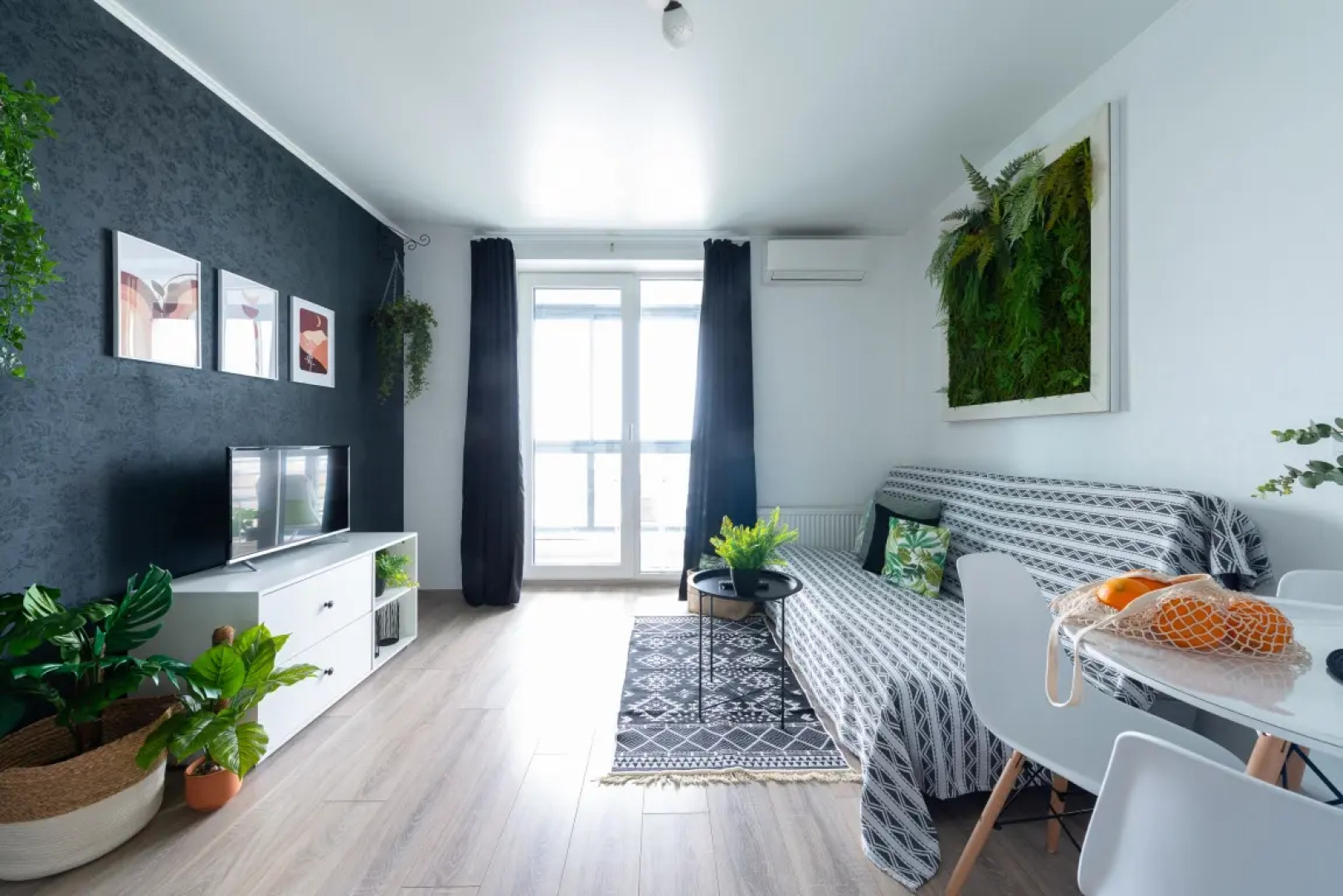 Апартаменты Novin House Contrast Home