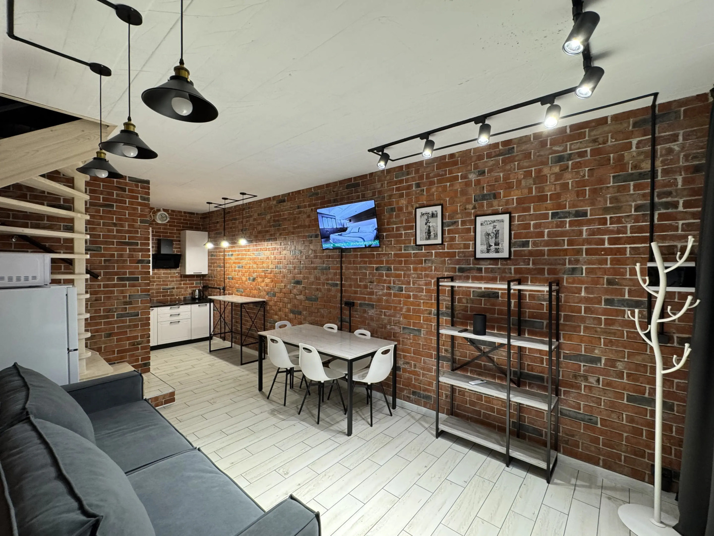 Апартаменты Азов лофт с видом на море