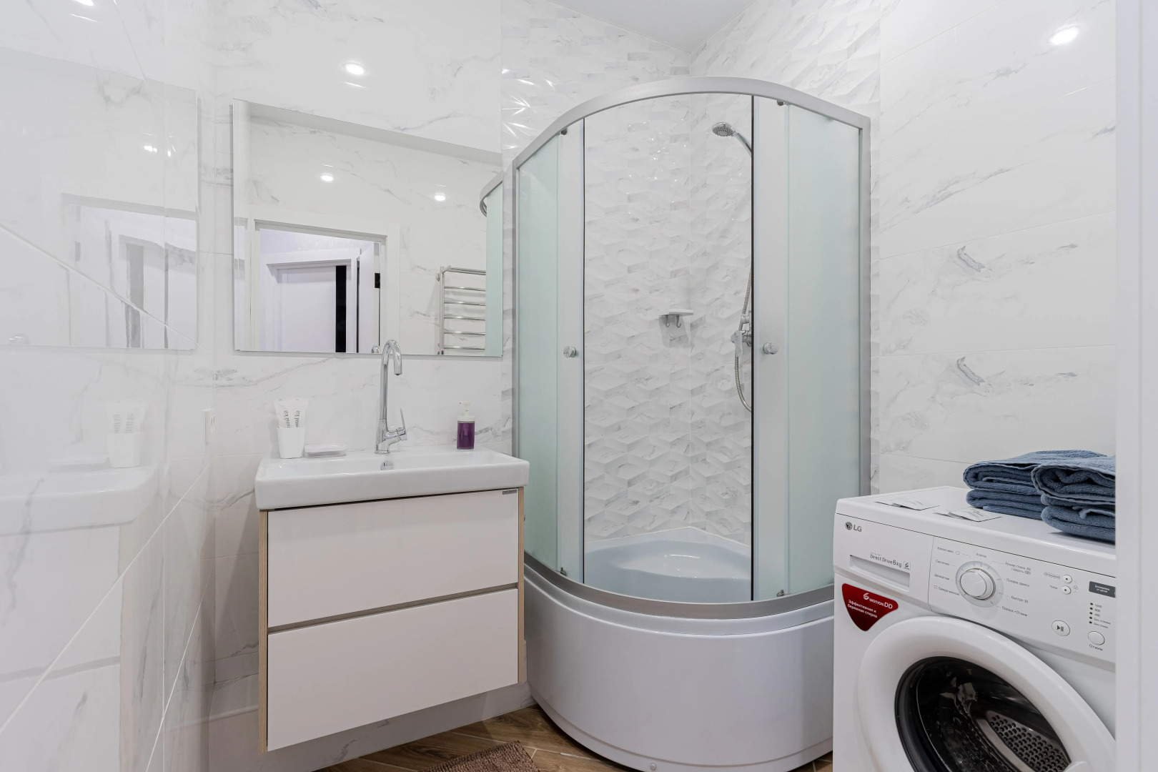 Квартира ЛЮКС Посуточно в ЖК Черника