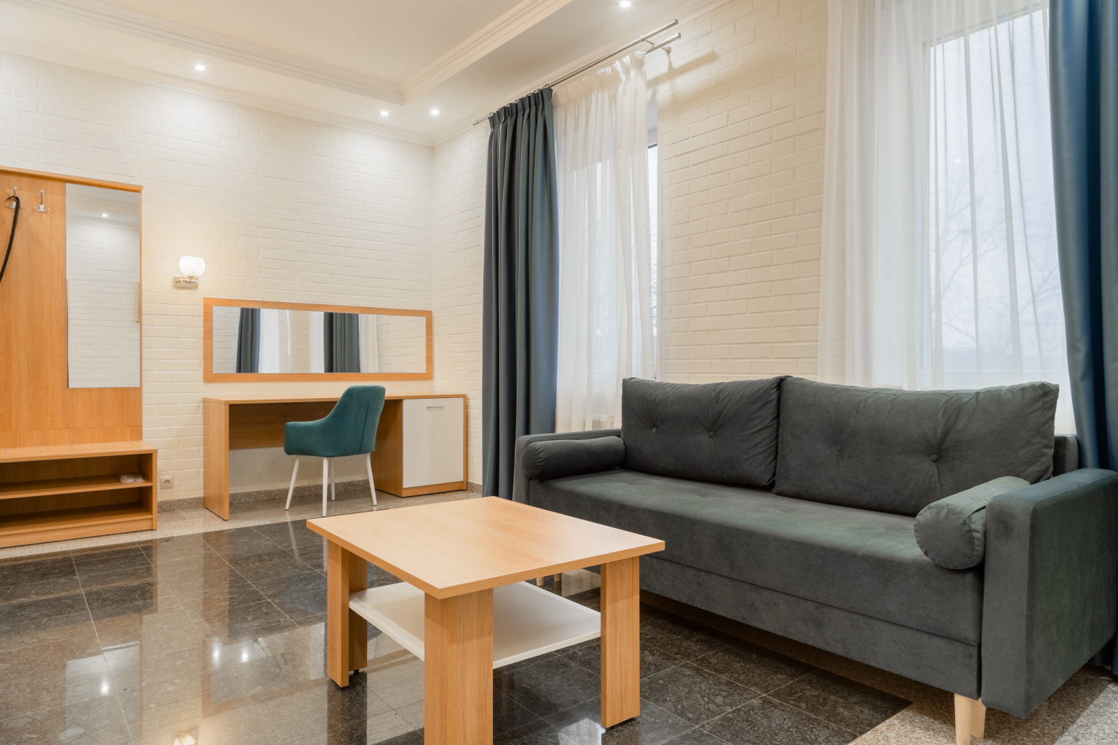 Отель Мандарин