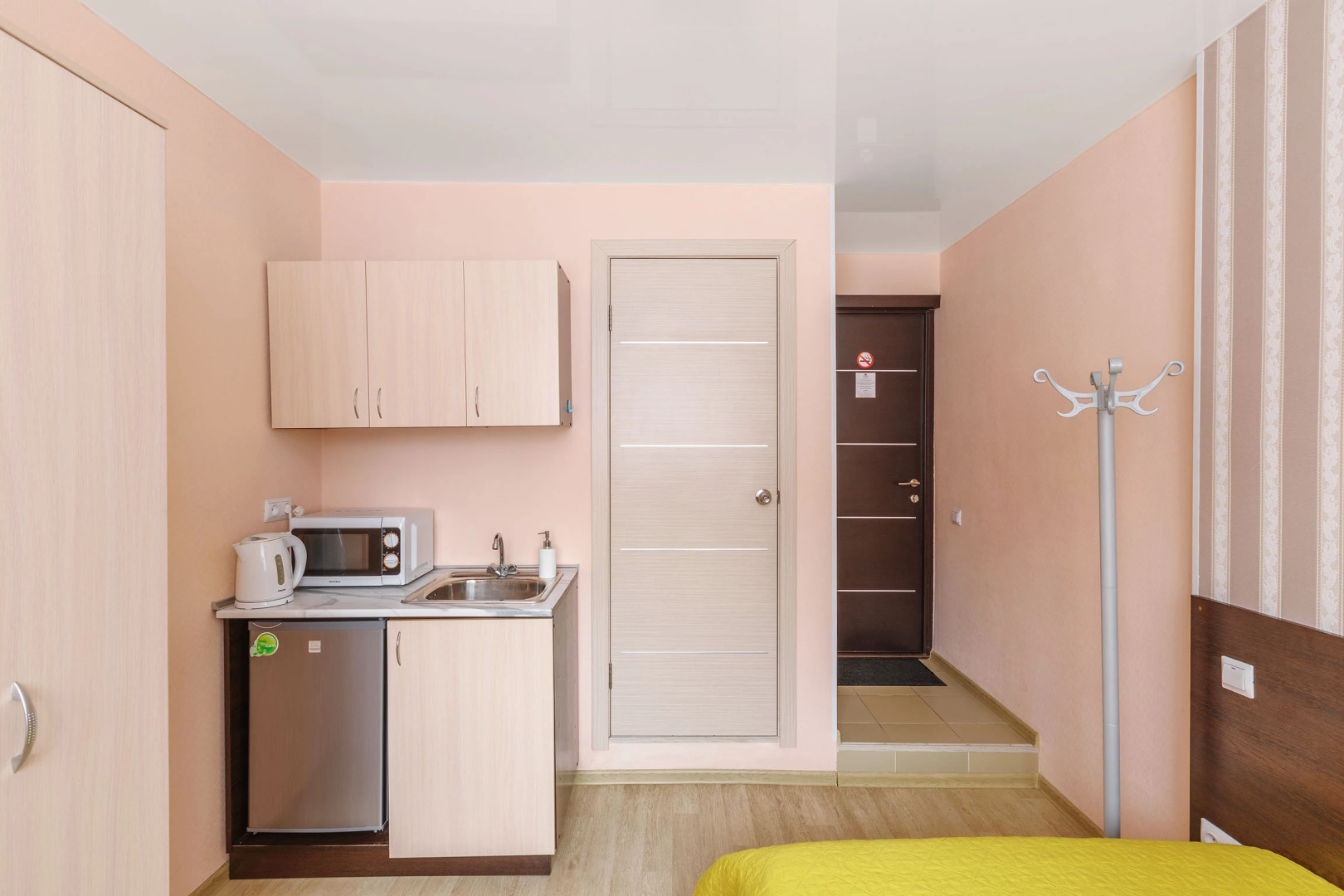 Двухместная мини-студия Авион