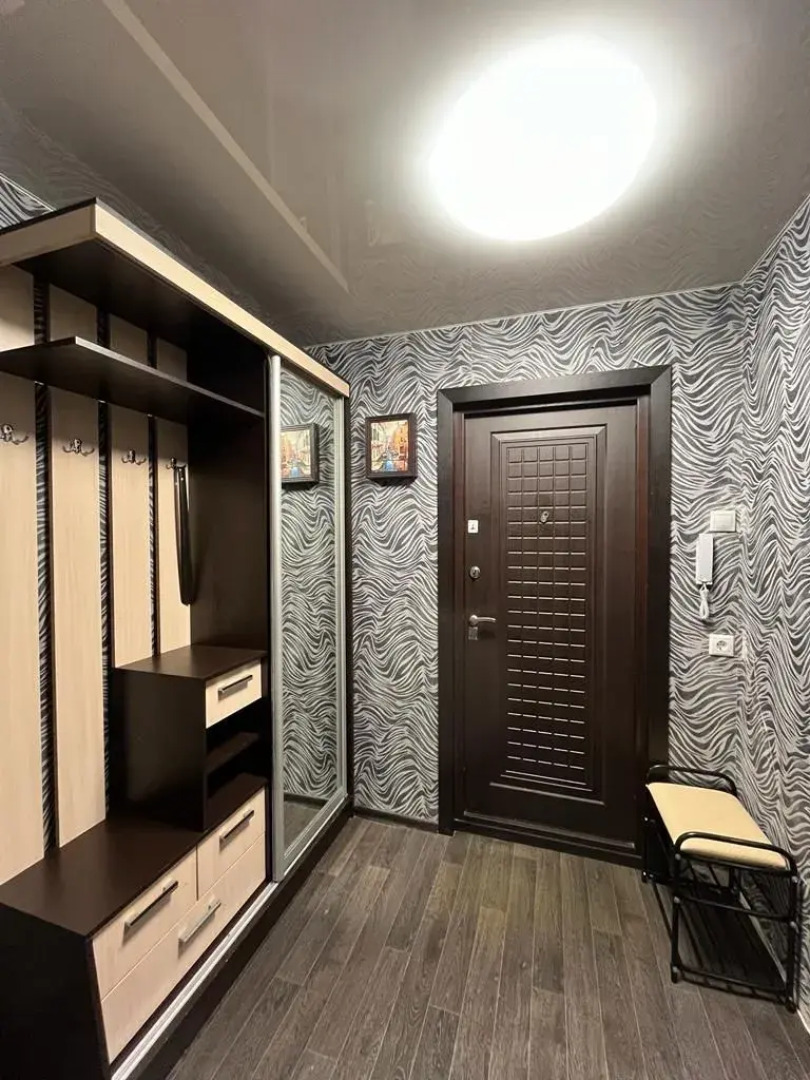 Квартира 1-комнатная в мкр. Советский 7/1