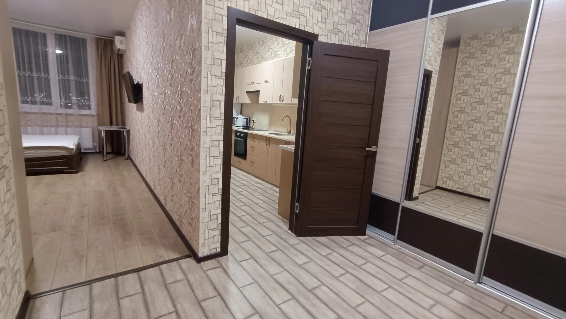 Квартира рядом с Набережной и Вокзалом