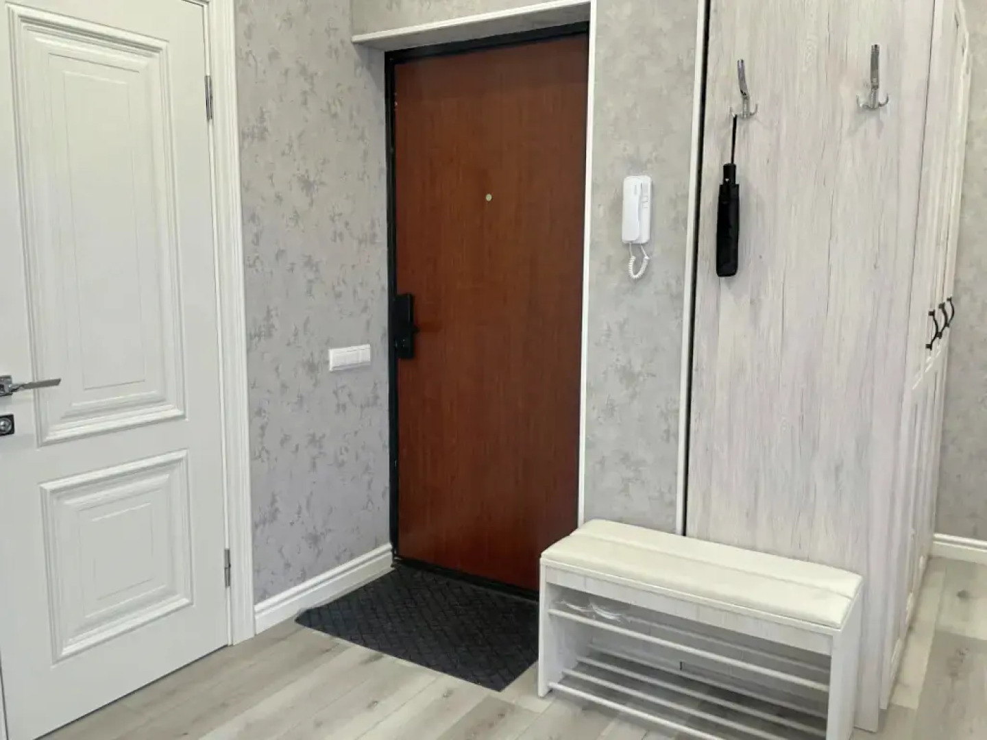 Квартира в центре Пятигорска с видом на гору Бештау и парк Кирова