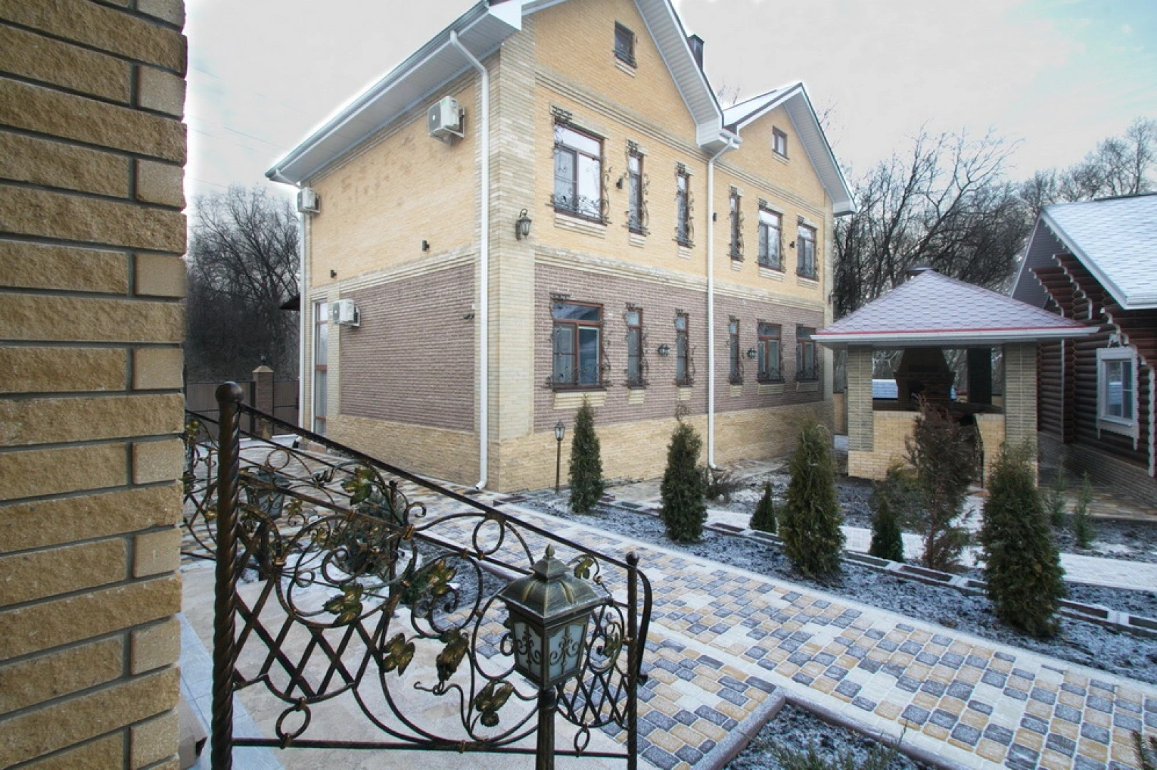 Гостиница Сударь