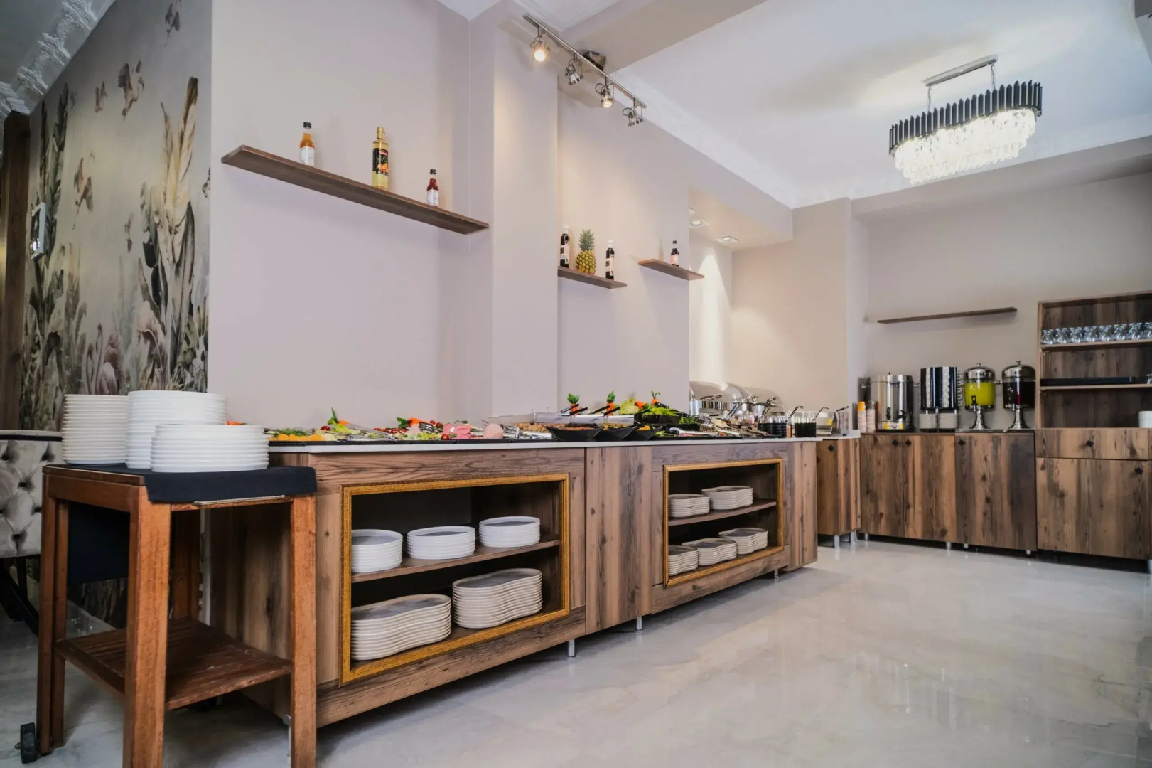 Отель Grand Clover