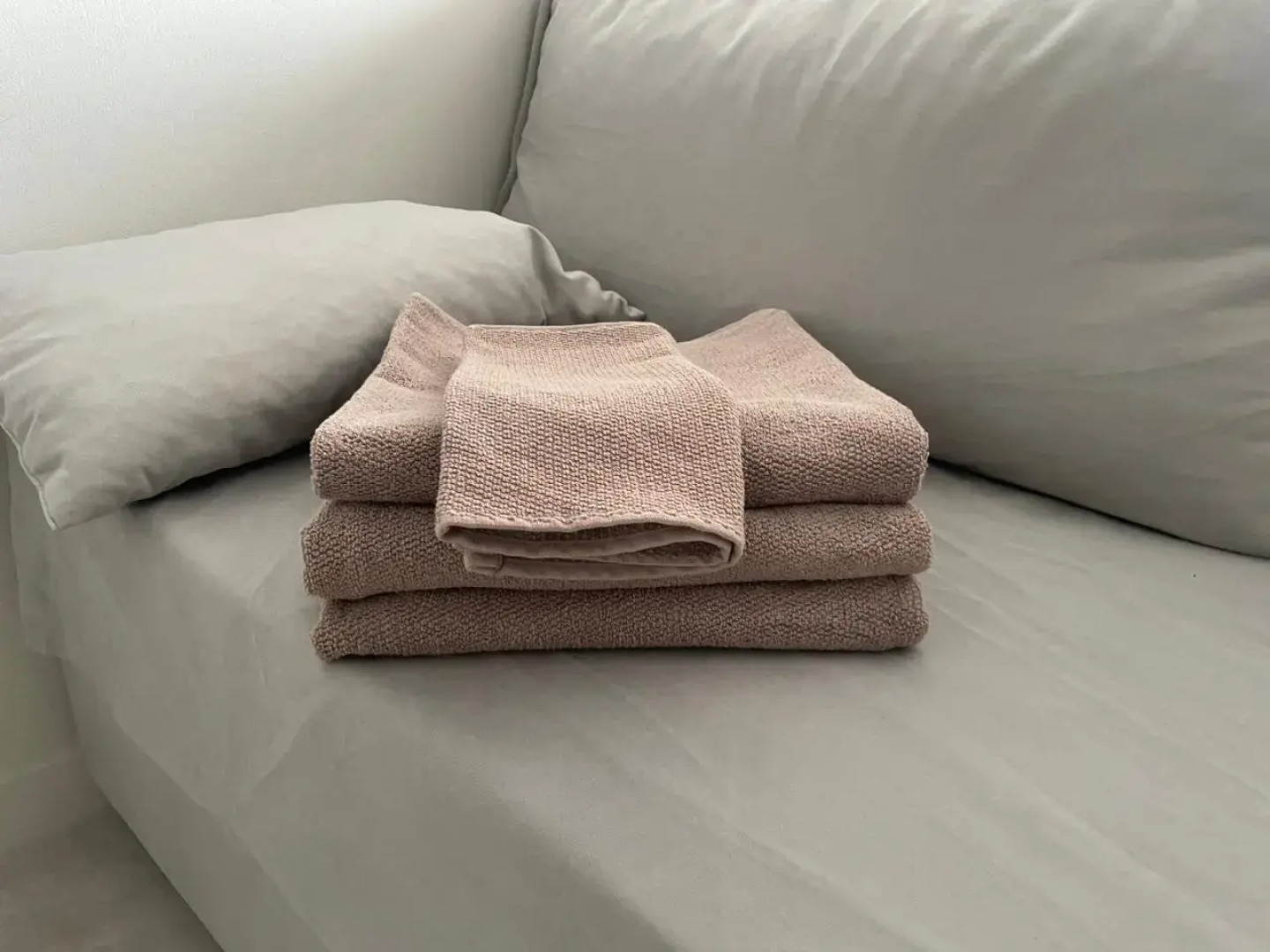 Квартира Просторная трёхкомнатная квартира с видом на реку