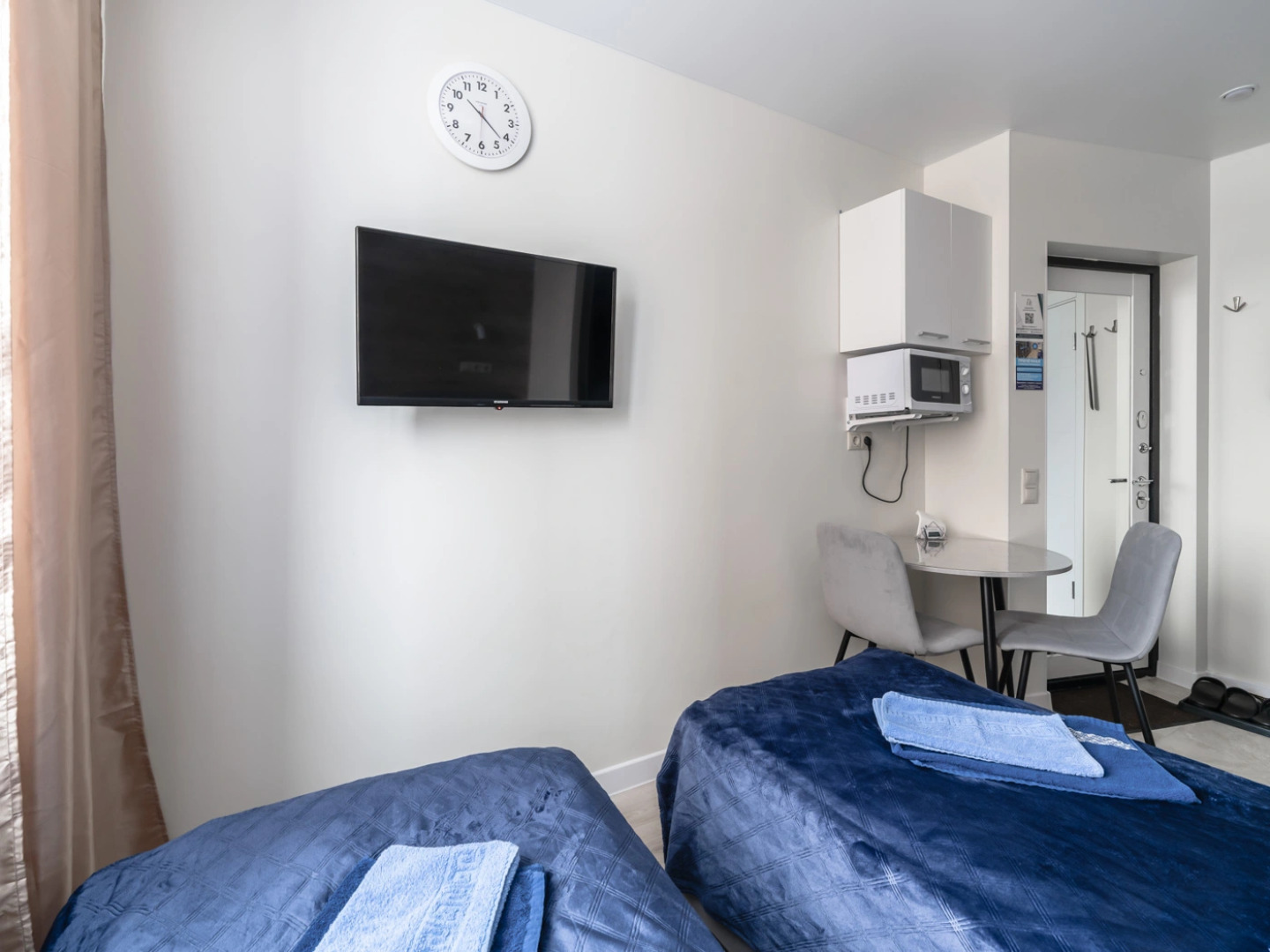 Апартаменты На Бульваре Эйнштейна 4