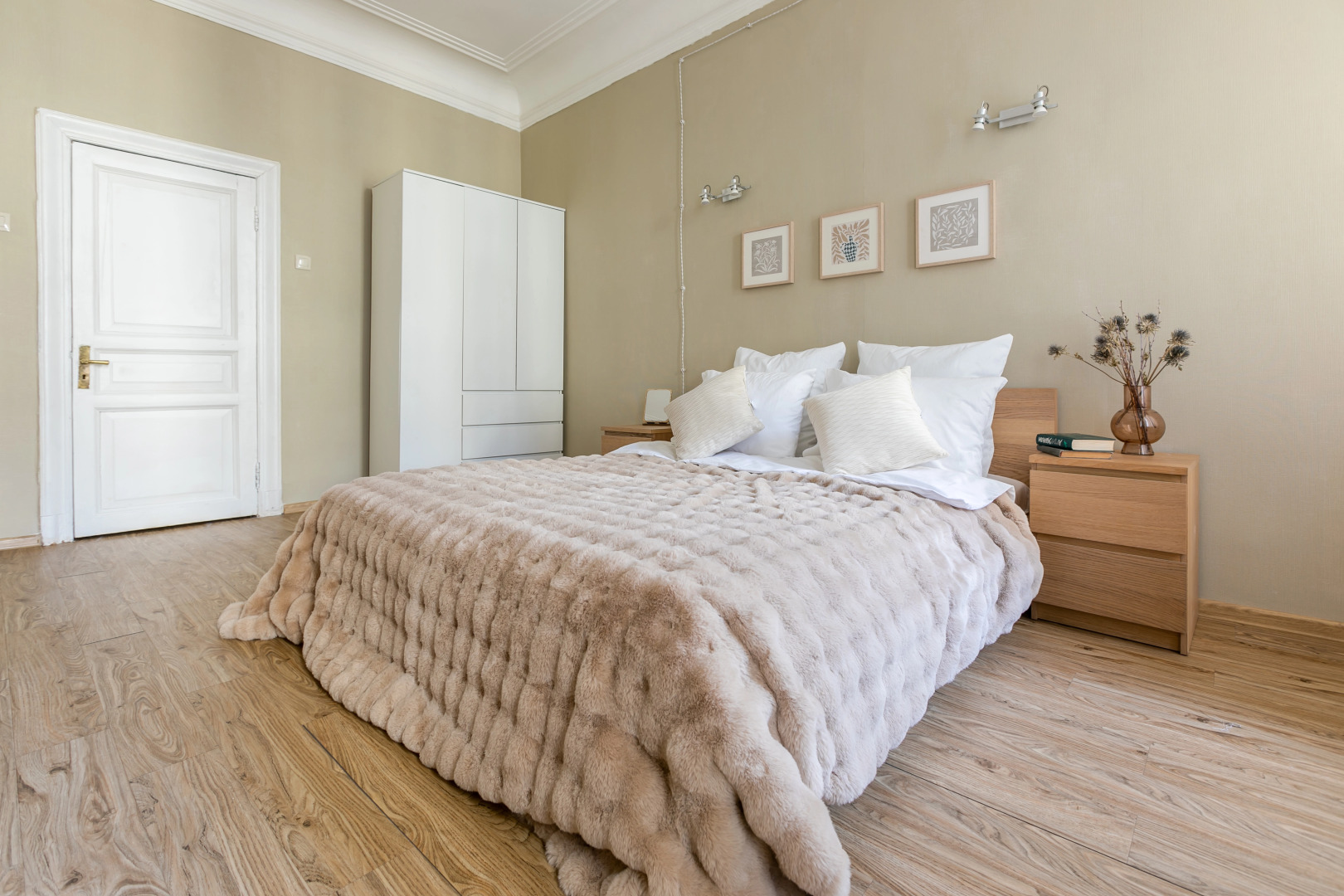 Квартира Светлая солнечная в центре города