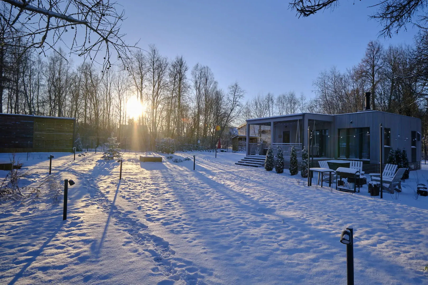 Частный дом Коттедж Шапки Дача Love story с камином