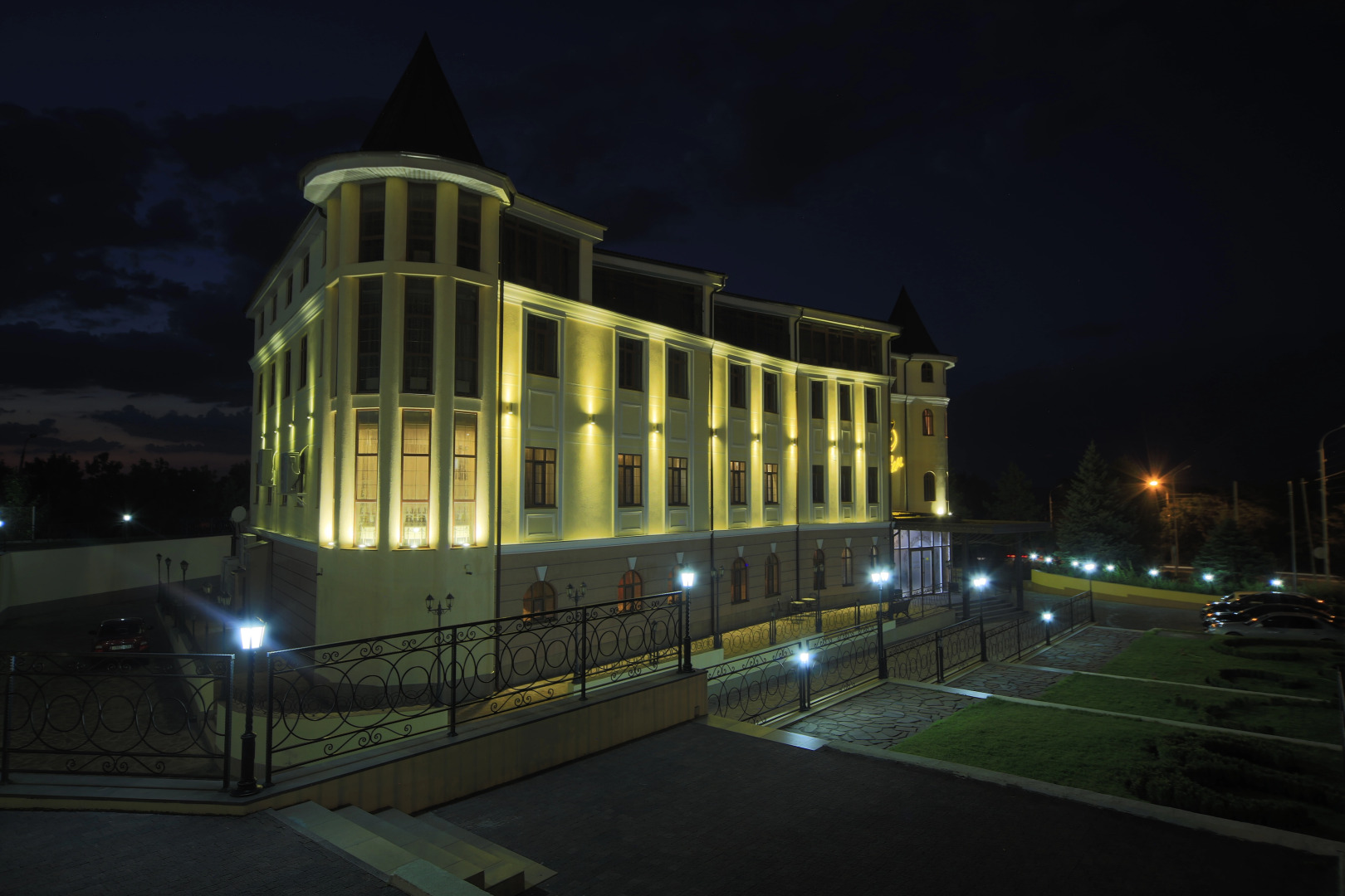 Гостинично-ресторанный комплекс Онегин