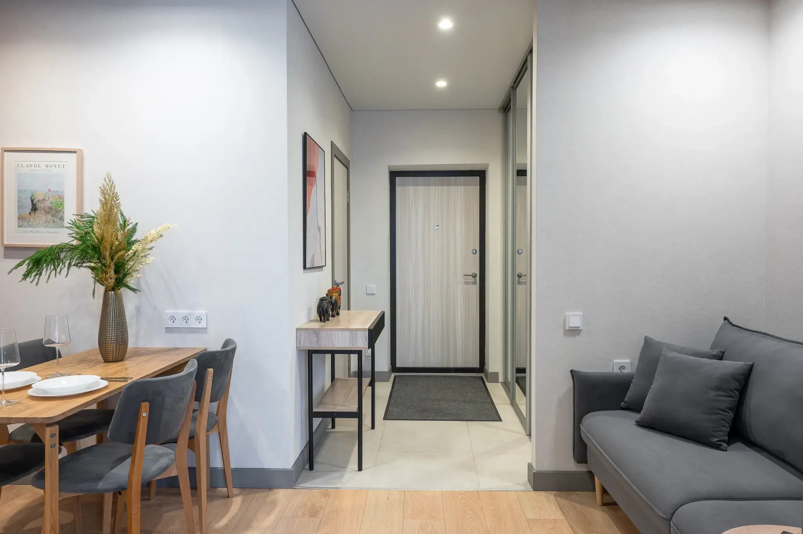 Квартира Milli House Royal Residence