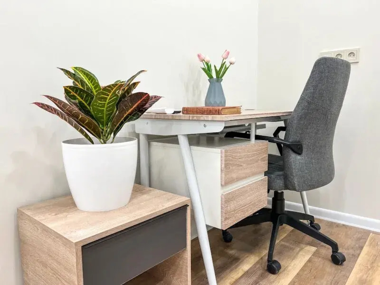 Апартаменты on Yekmalyan Str. 1-23/2