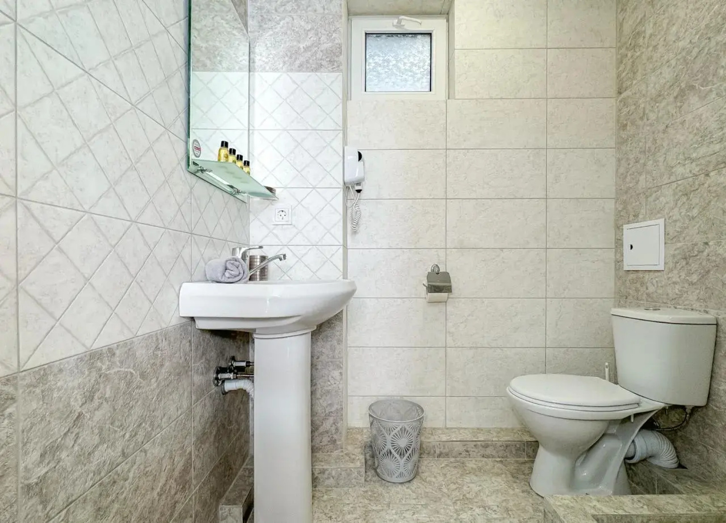 Отель Консул