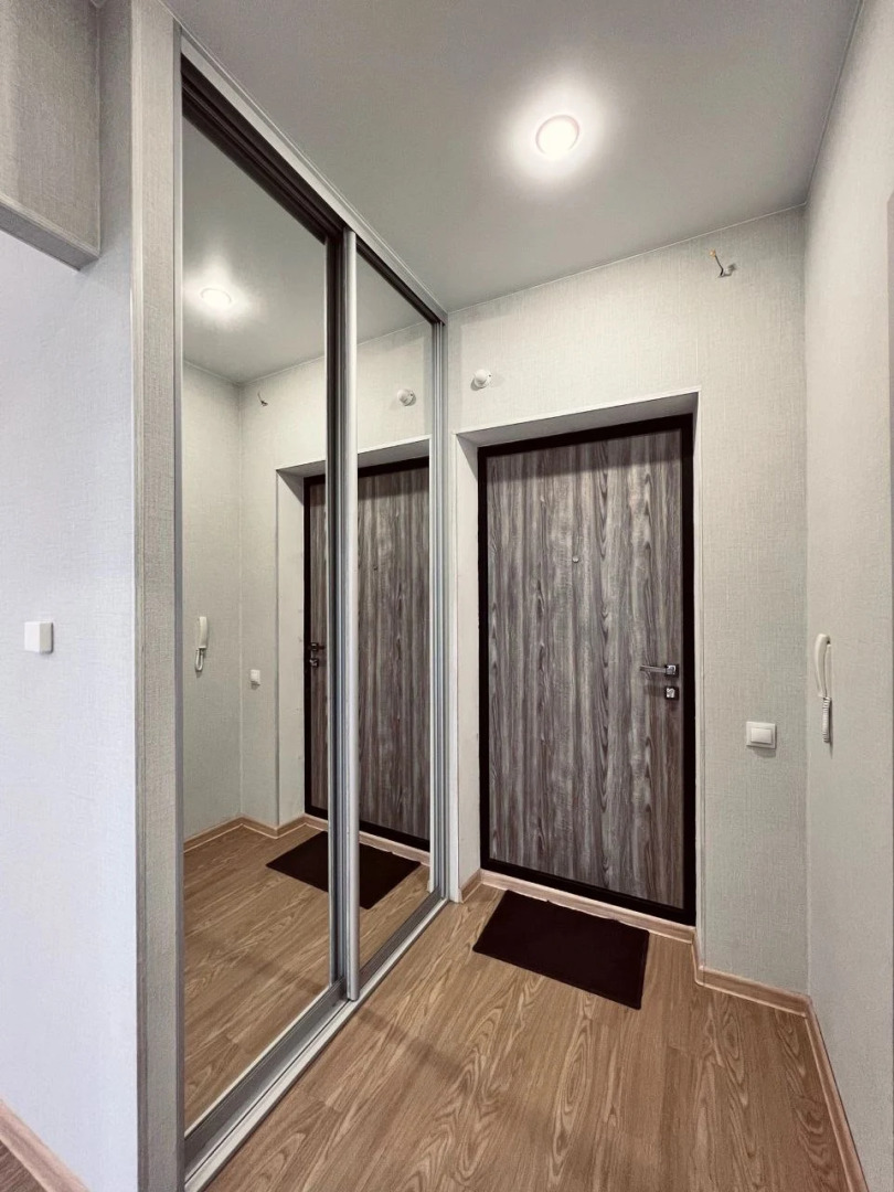 Квартира 2-к Квартира на Тургенева 8