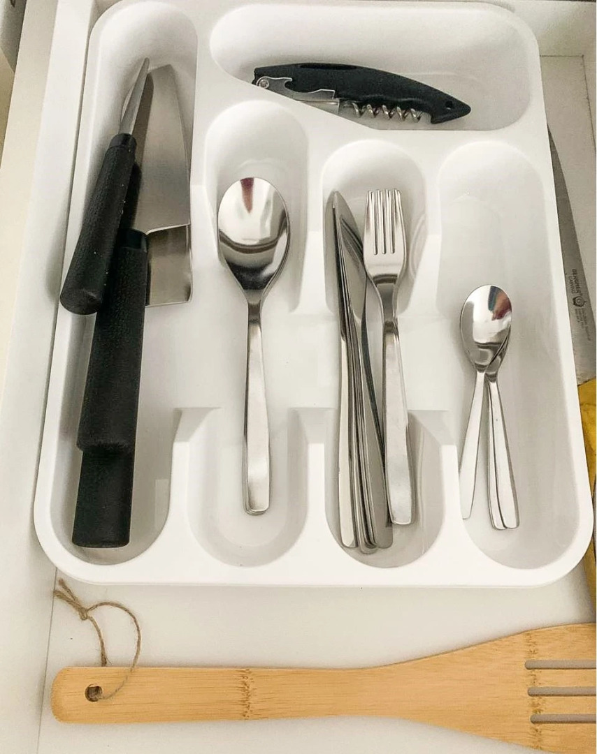 Апартаменты Квартира AlexHome РП Свердловский Молодежная 1