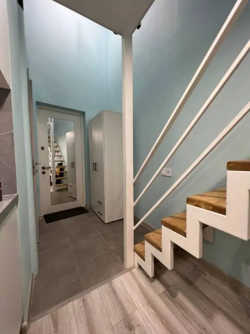 Двухуровневая студия Bright Yellow на Электрозаводской