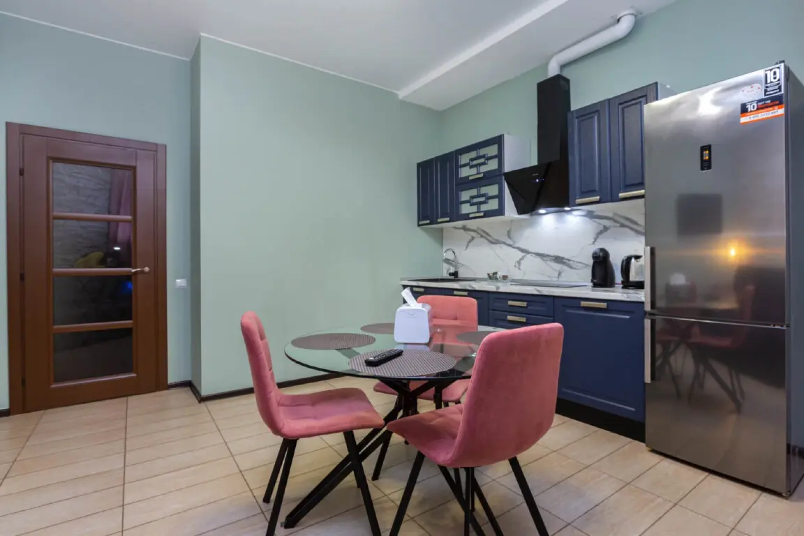 АПАРТАМЕНТЫ REHOME24 на 20 этаже