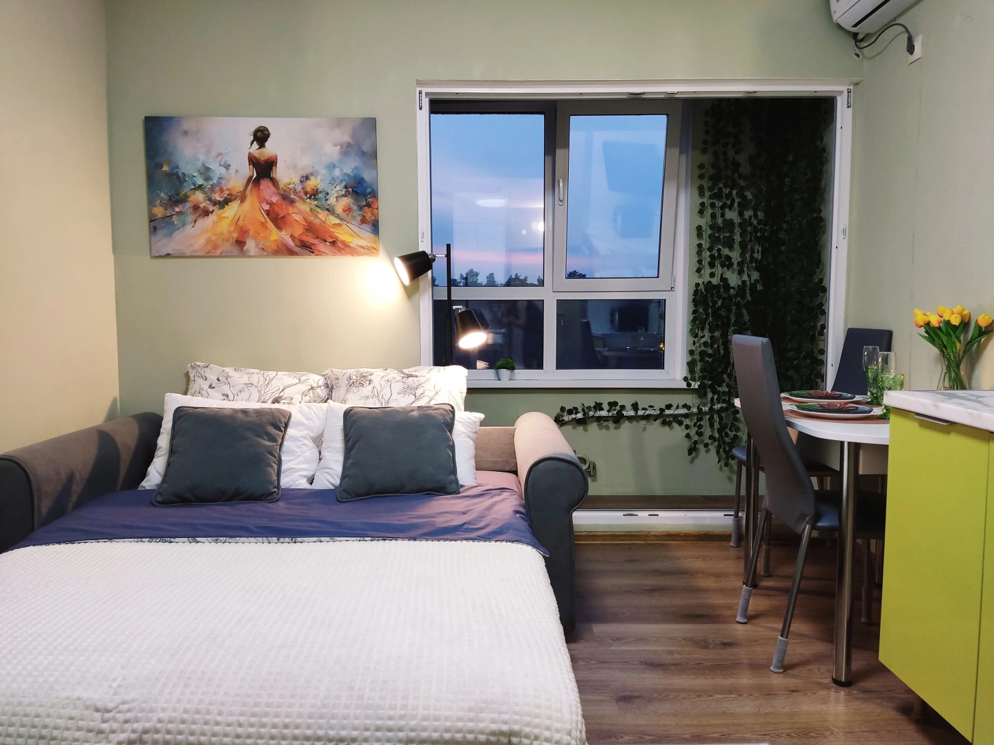 Апартаменты на Улице Сухановская 20