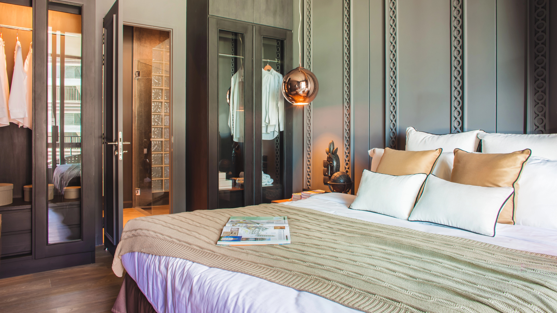 Saturdays Residence by Brown Starling Apart Hotel