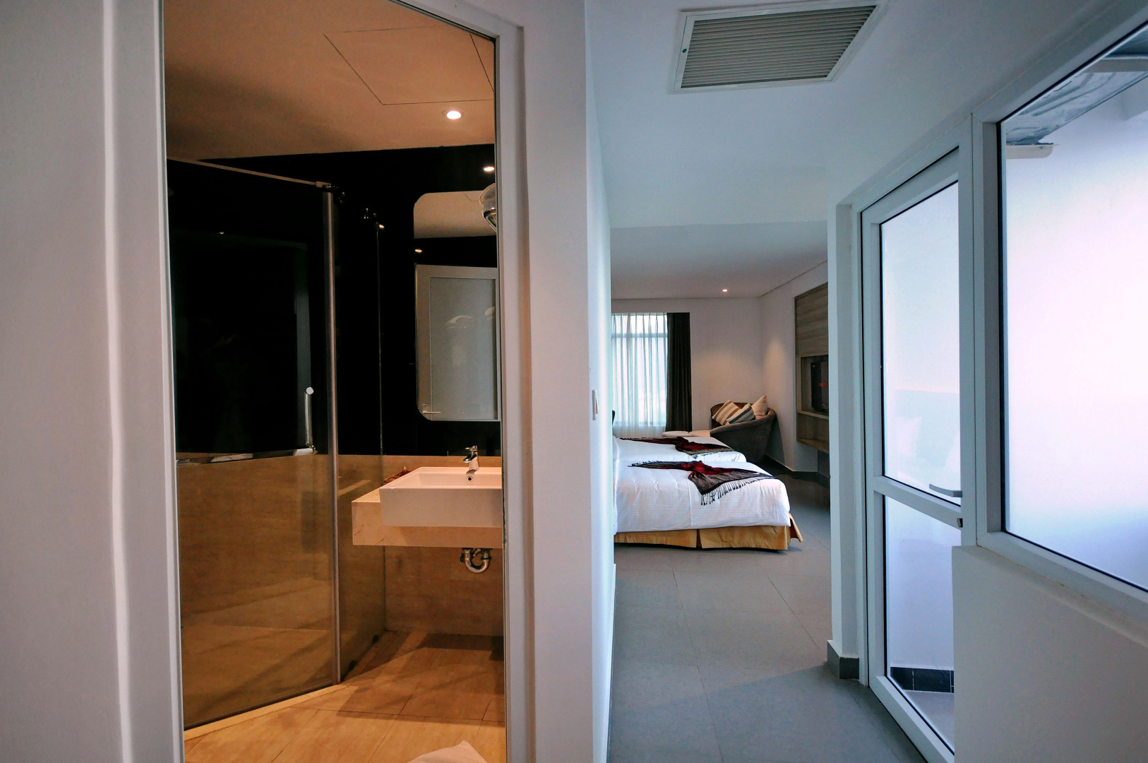 Отель Anrizon Nha Trang