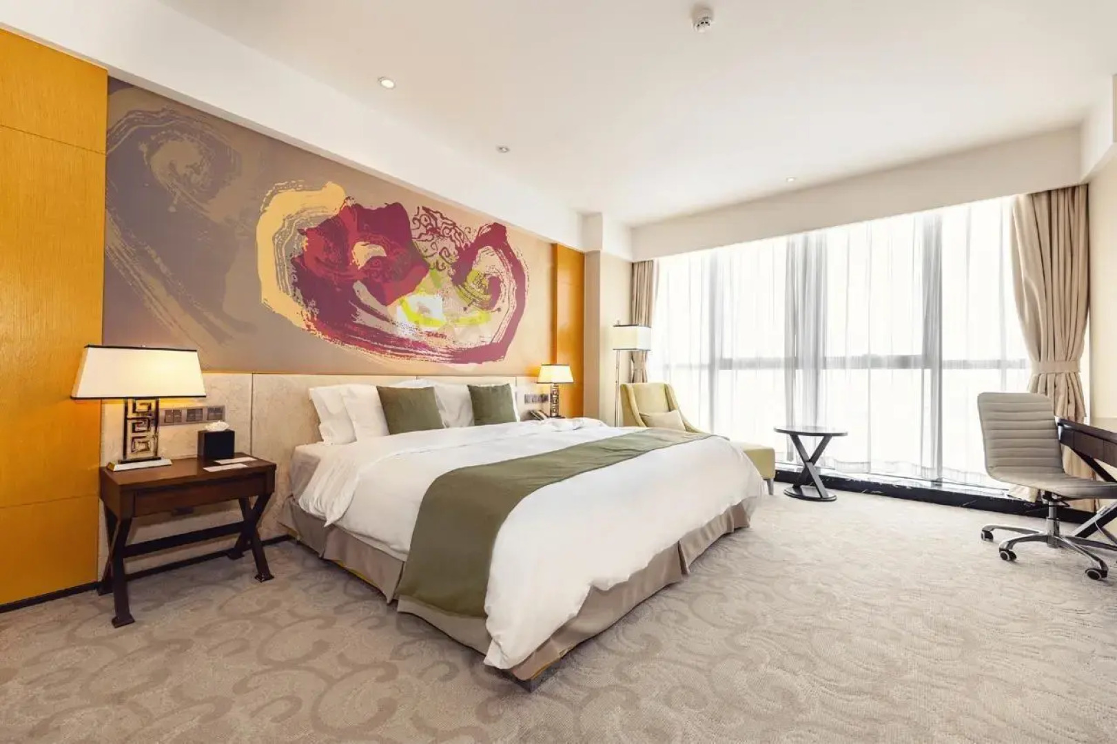 Отель Hotels & Preference Hualing Tbilisi