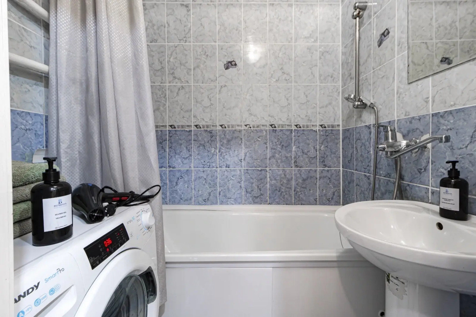 Квартира уютная полноценная двухкомнатная