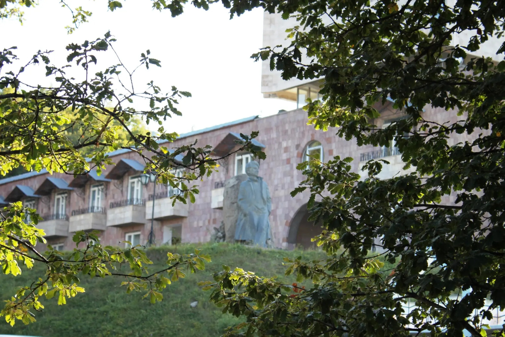 Дом Писателей Цахкадзора