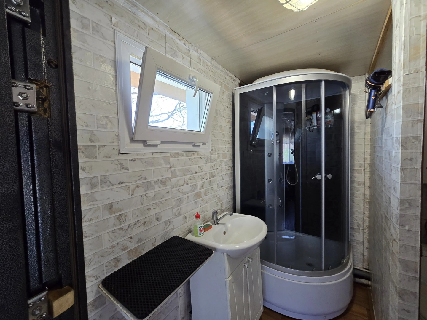 Частный дом Дом с Бассейном у моря