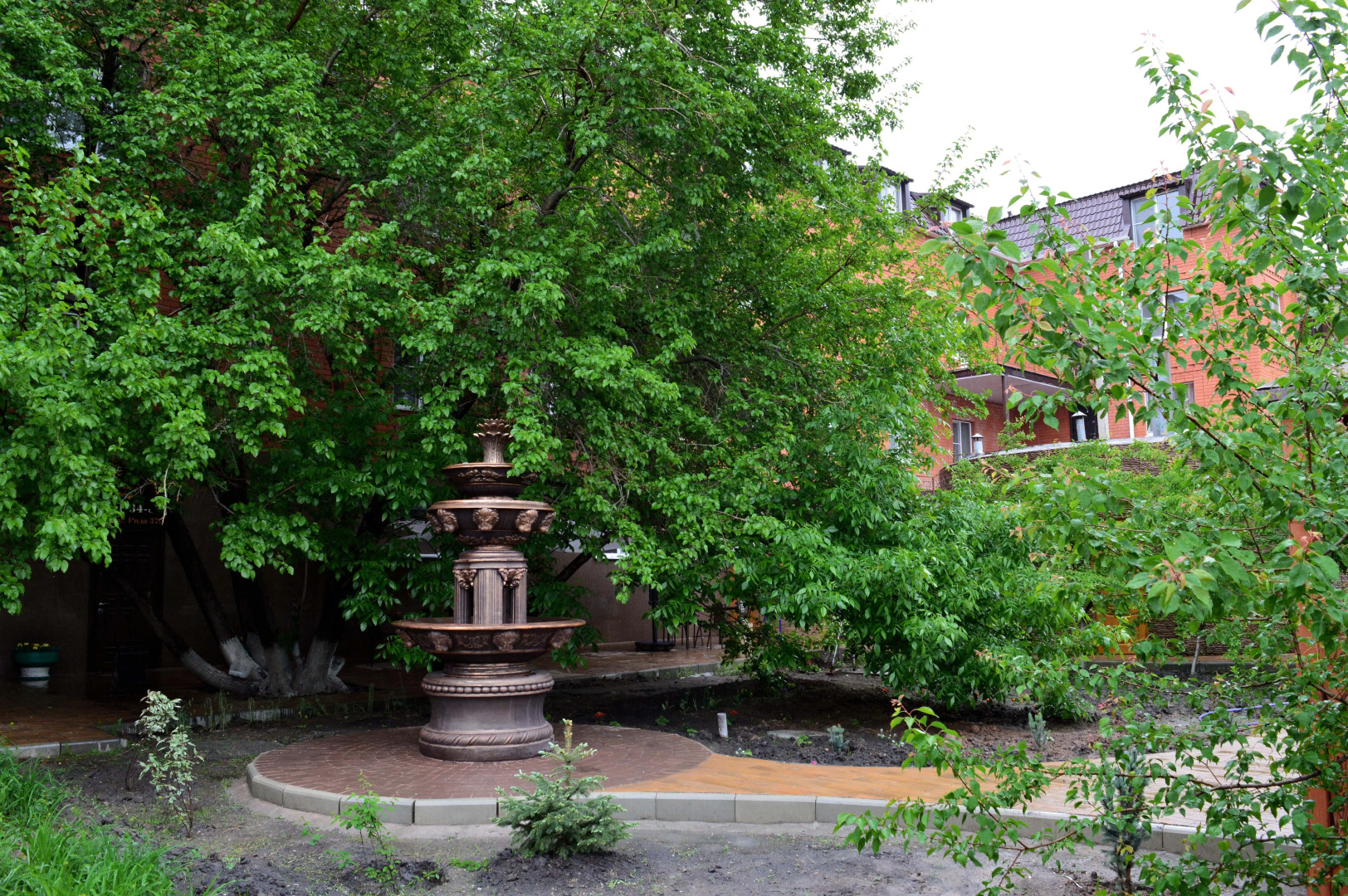 Отель Золотой Джин