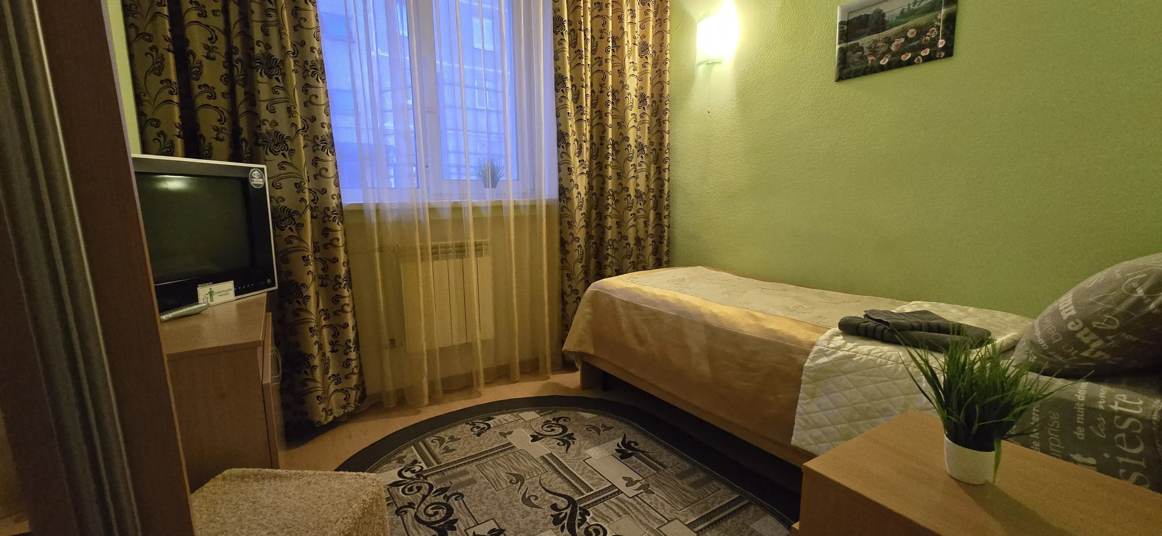 Отель гостиница Октябрьская на Белинского