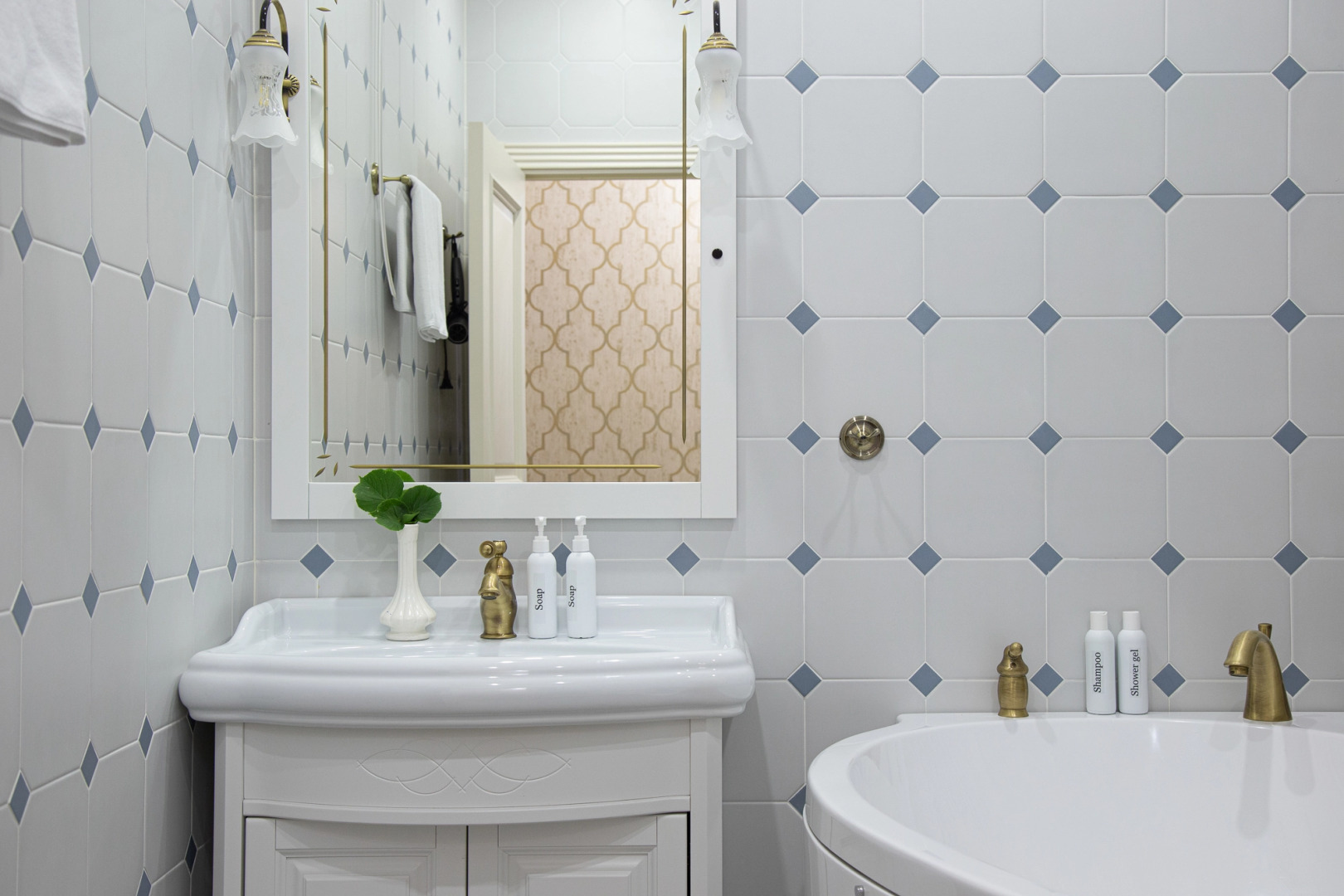 Апартаменты Премиум Город Рек на Большой Конюшенной 1