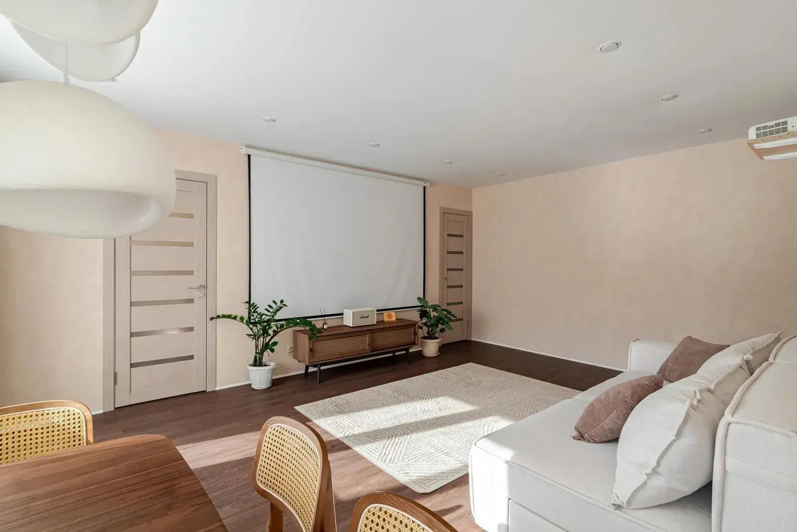 Квартира на Дальней улице 9