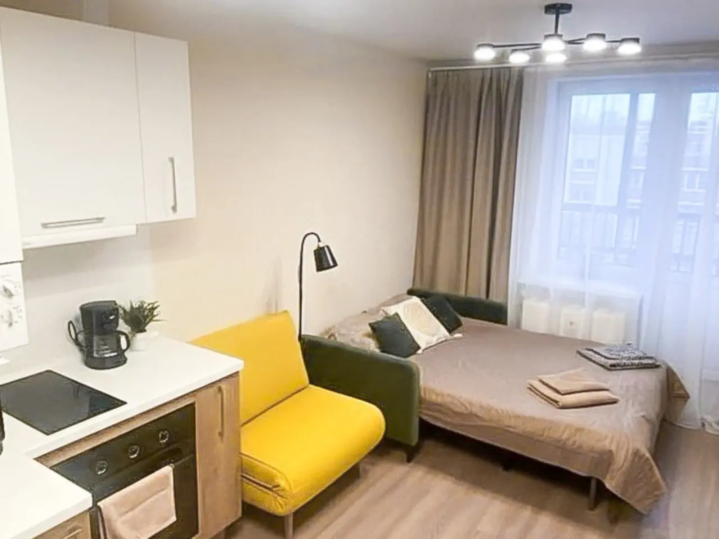 Апартаменты Новая студия на 10 этаже